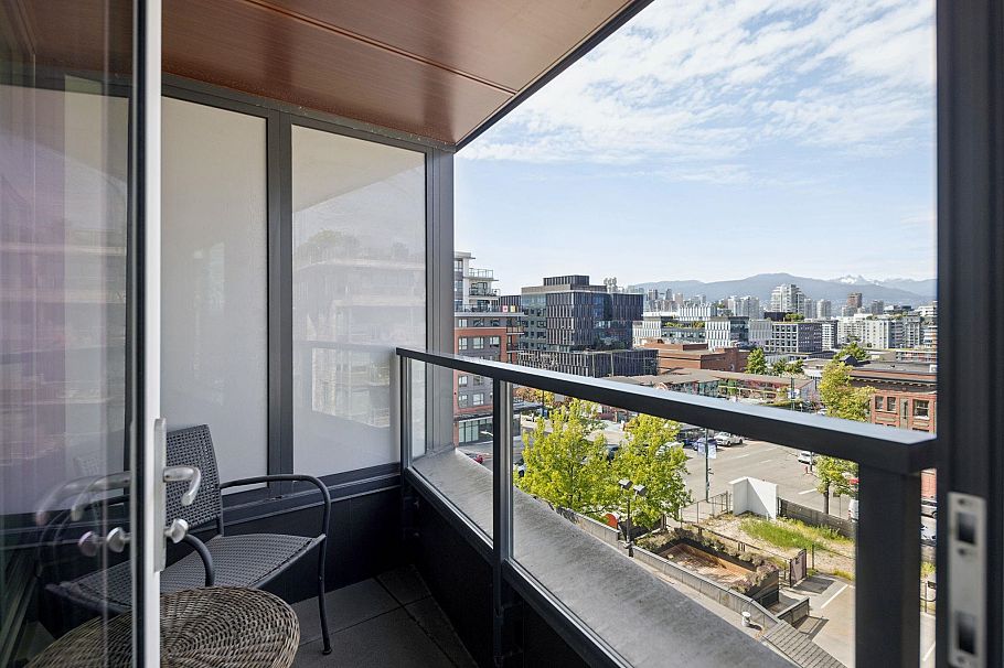 604 209 E 7th Avenue Vancouver, BC - 8