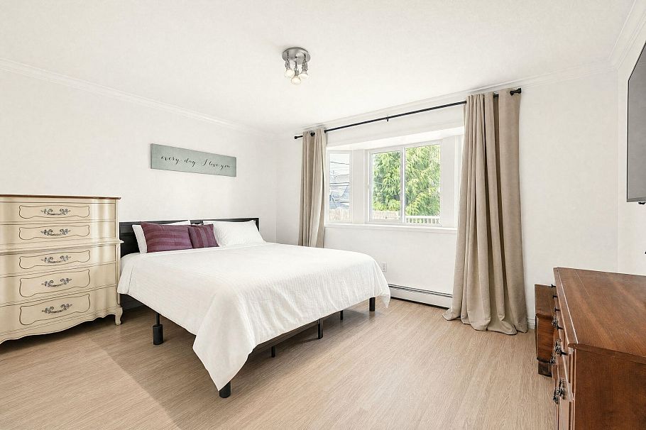 2183 Napier Street Vancouver, BC - 19