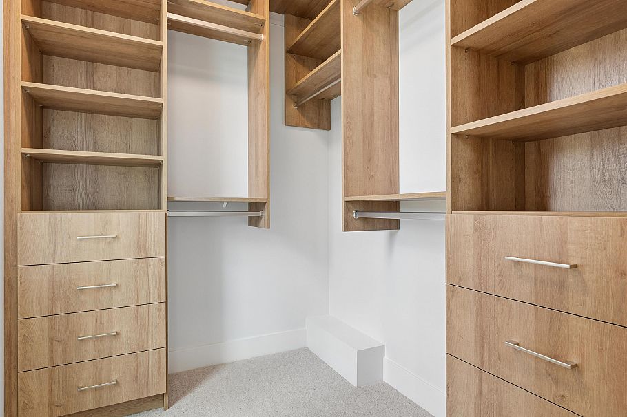 2 3058 W 34th Avenue Vancouver, BC - 19