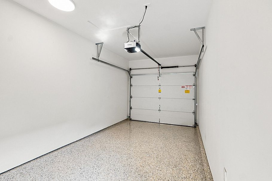 1 127 W 17th Avenue Vancouver, BC - 32