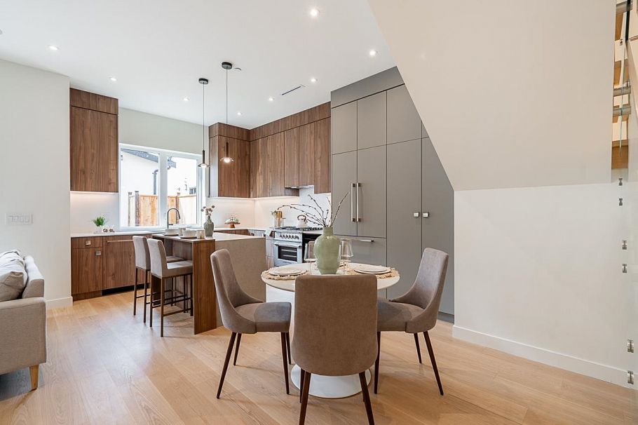 2 456 E 38th Avenue Vancouver, BC - 6