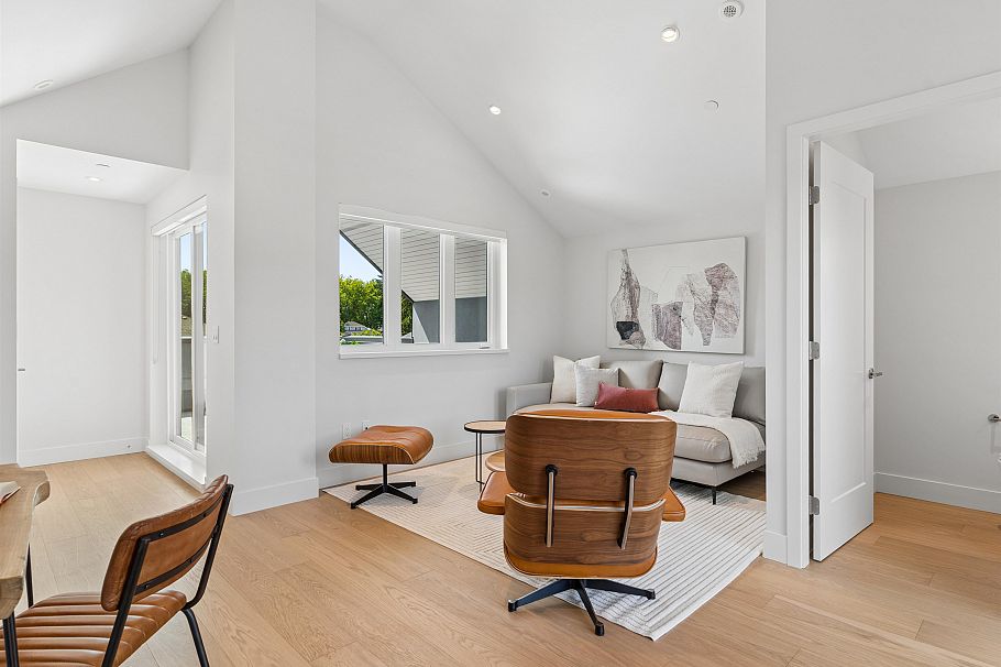 2 3058 W 34th Avenue Vancouver, BC - 28