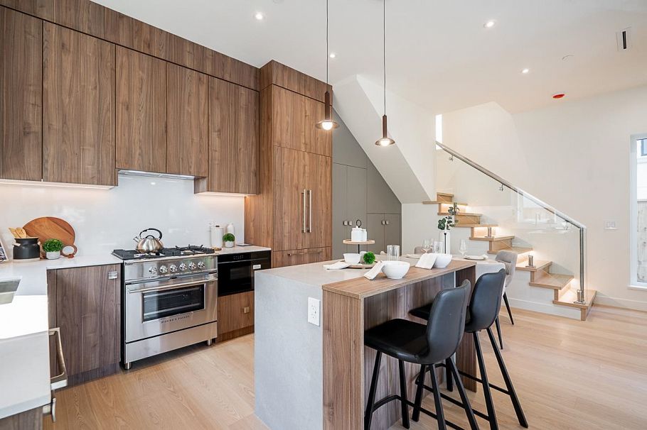 1 456 E 38th Avenue Vancouver, BC - 13
