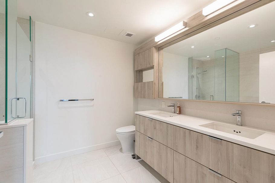 107 755 Harbourside Drive North Vancouver, BC - 19