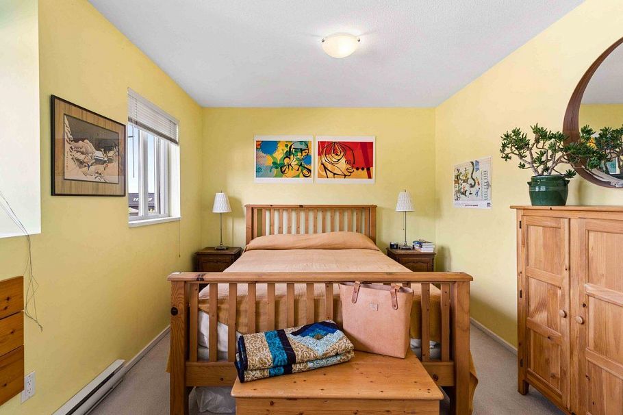 13 2389 Charles Street Vancouver, BC - 30
