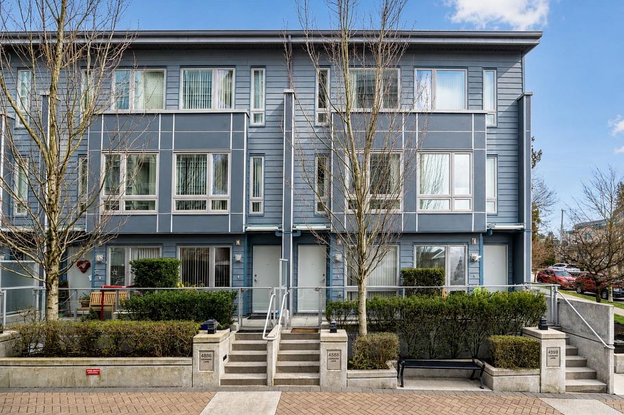4888 Eldorado Mews Vancouver, BC - 2