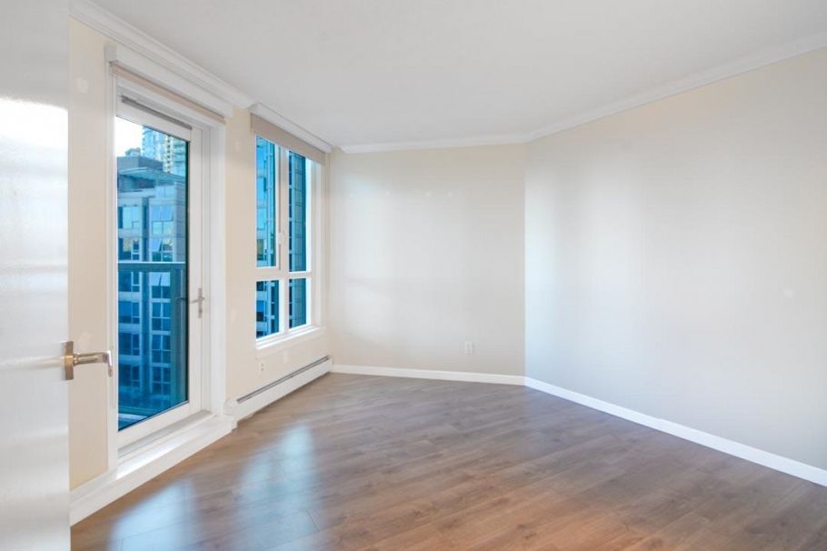 802 388 Drake Street Vancouver, BC - 6