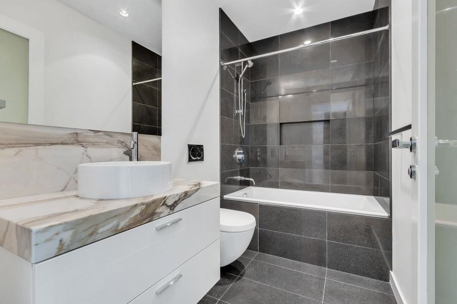 1701 277 Thurlow Street Vancouver, BC - 24