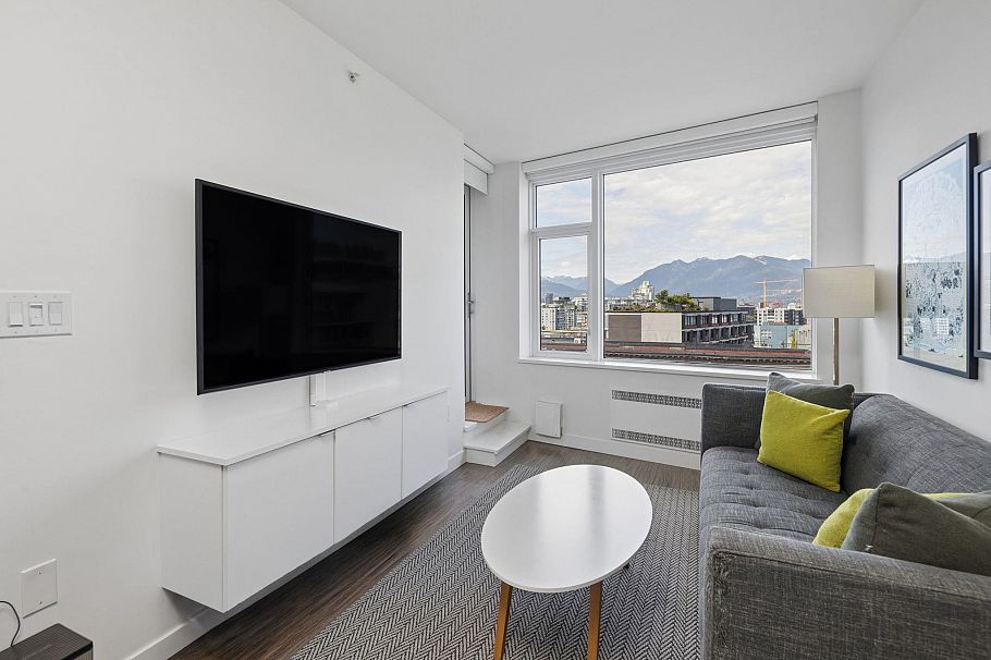 604 209 E 7th Avenue Vancouver, BC - 4