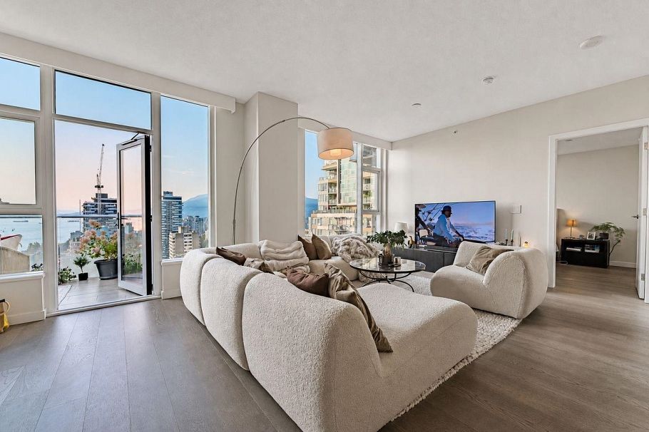 3005 1335 Howe Street Vancouver, BC - 9