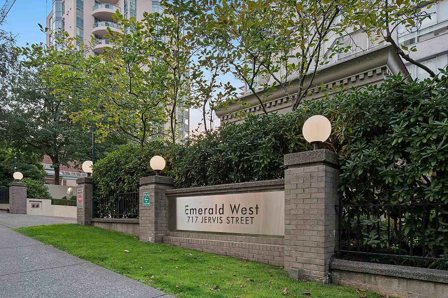 903 717 Jervis Street Vancouver, BC - 38