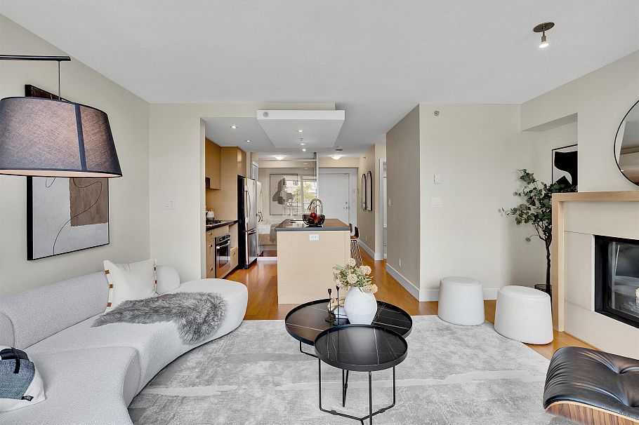 202 1530 W 8th Avenue Vancouver, BC - 9
