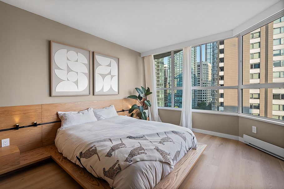 903 717 Jervis Street Vancouver, BC - 25