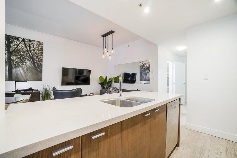 205 531 Beatty Street Vancouver, BC - 25
