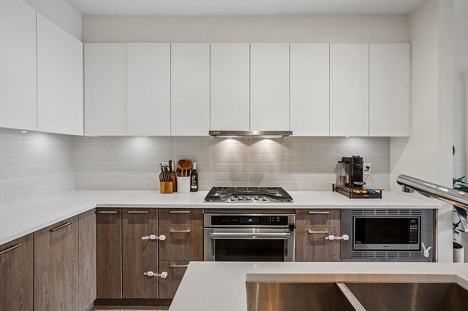 105 625 E 3rd Street North Vancouver, BC - 13