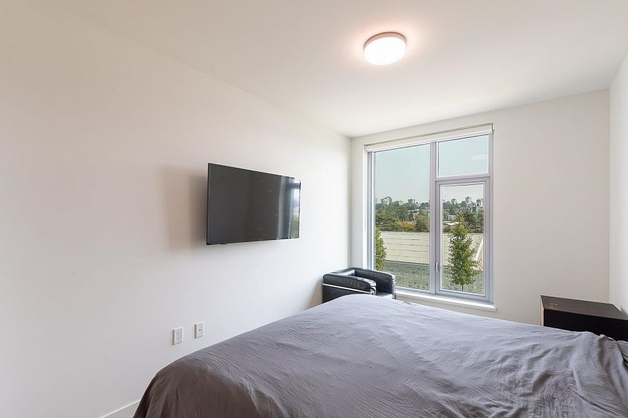107 755 Harbourside Drive North Vancouver, BC - 17