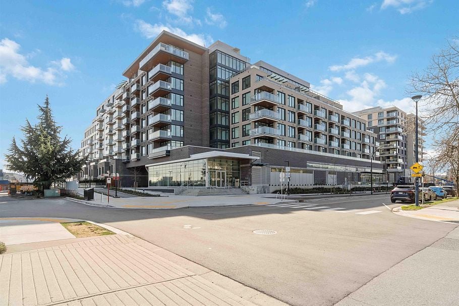 TH 109 755 Harbourside Drive North Vancouver, BC - 2