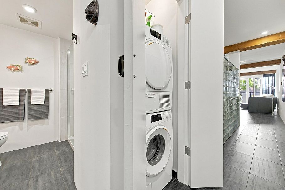 308 1275 Hamilton Street Vancouver, BC - 18