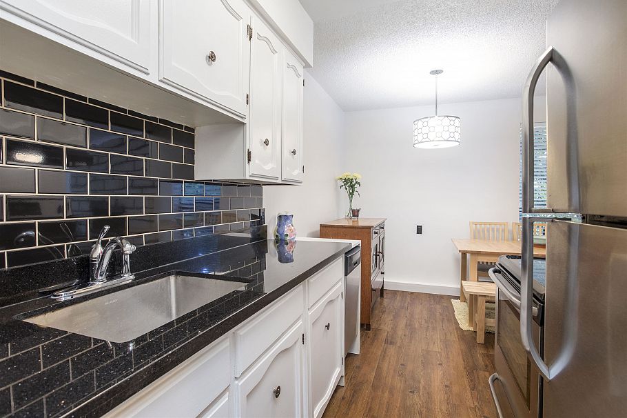102 1515 E 5th Avenue Vancouver, BC - 7