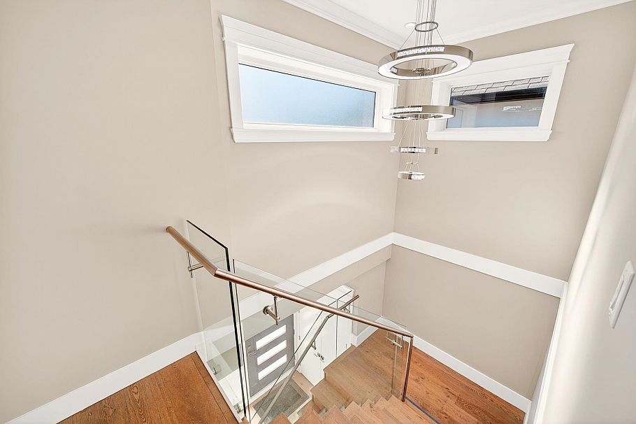 8068 Haig Street Vancouver, BC - 11