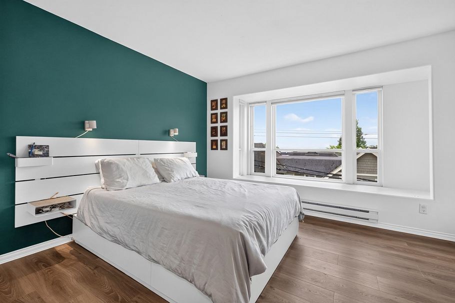 109 225 E 6th Street North Vancouver, BC - 16