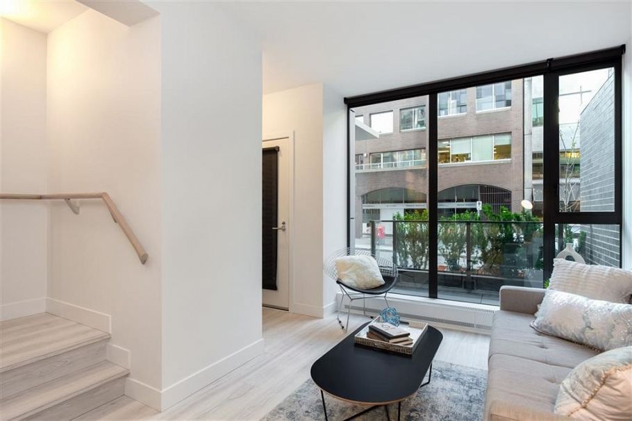 1135 Hornby Street Vancouver, BC - 8