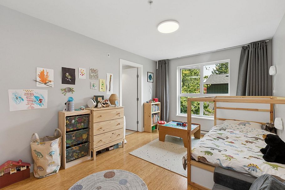207 3732 Mt Seymour Parkway North Vancouver, BC - 17