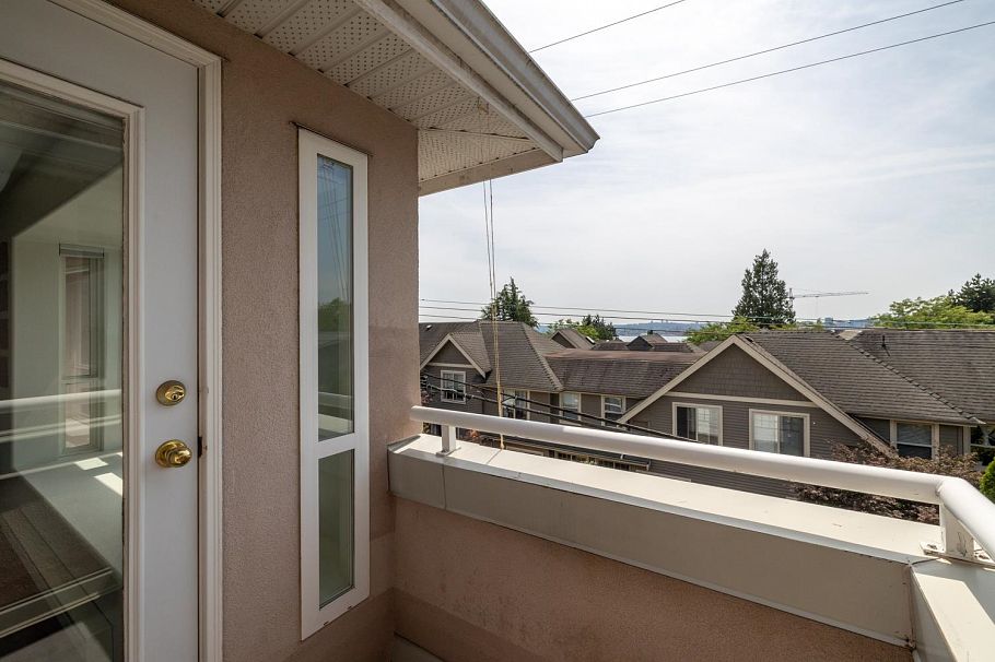 109 225 E 6th Street North Vancouver, BC - 20