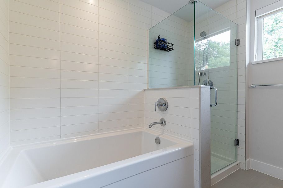 5510 Oak Street Vancouver, BC - 10