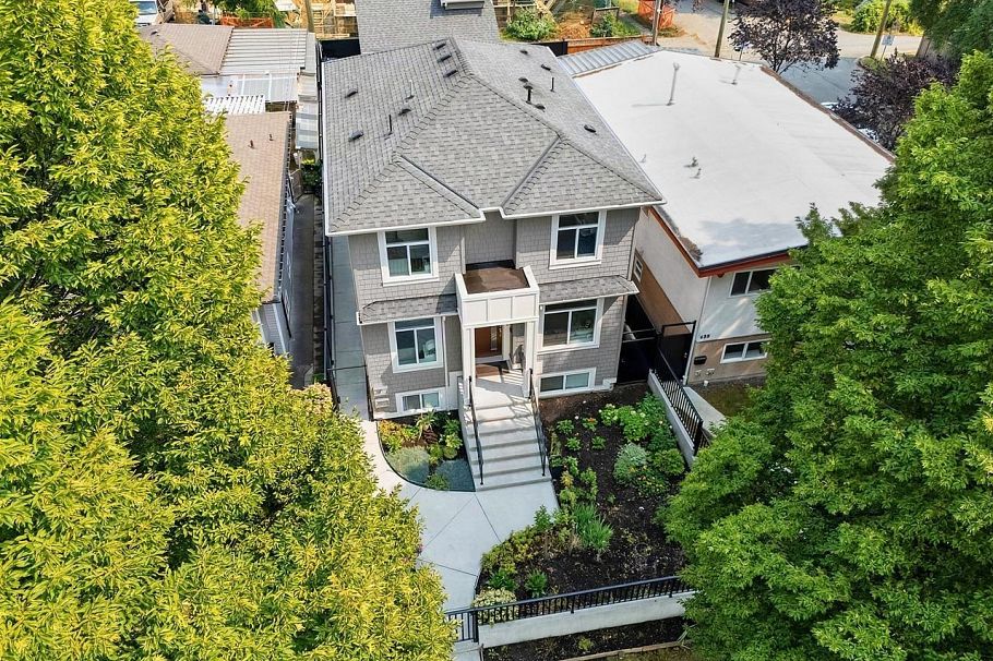 636 Cassiar Street Vancouver, BC - 2