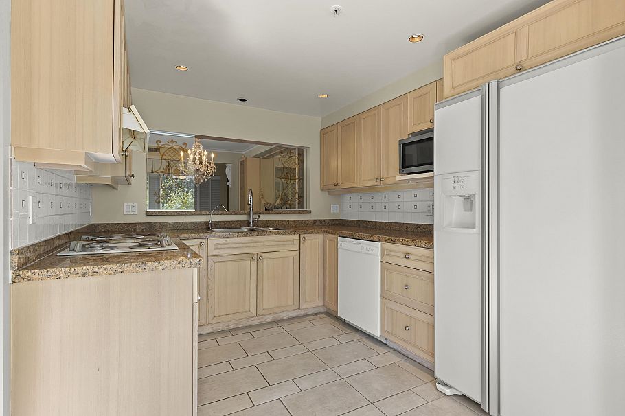 412 618 W 45th Avenue Vancouver, BC - 16