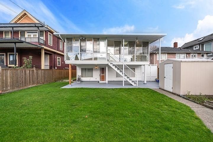 3136 E 53rd Avenue Vancouver, BC - 27