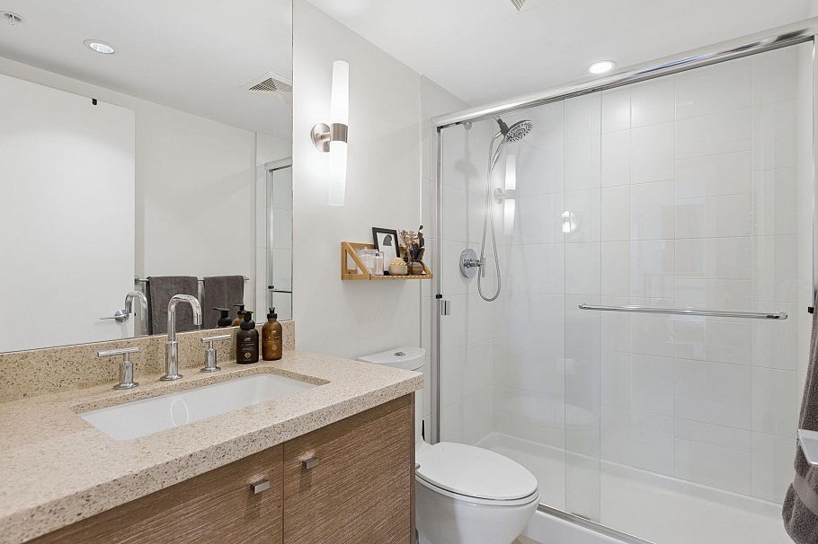 207 3732 Mt Seymour Parkway North Vancouver, BC - 19