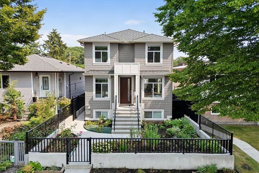 636 Cassiar Street Vancouver, BC - 1