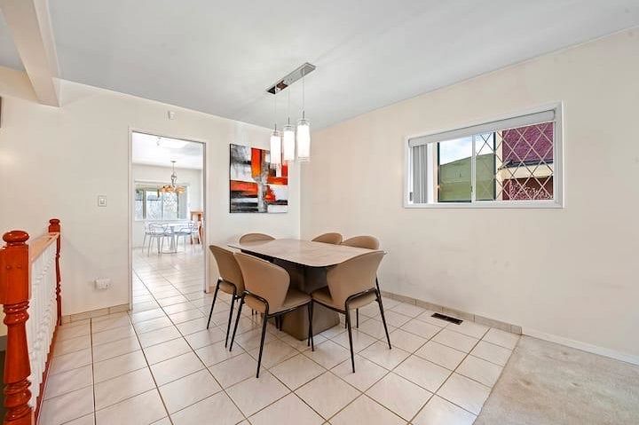 3136 E 53rd Avenue Vancouver, BC - 9