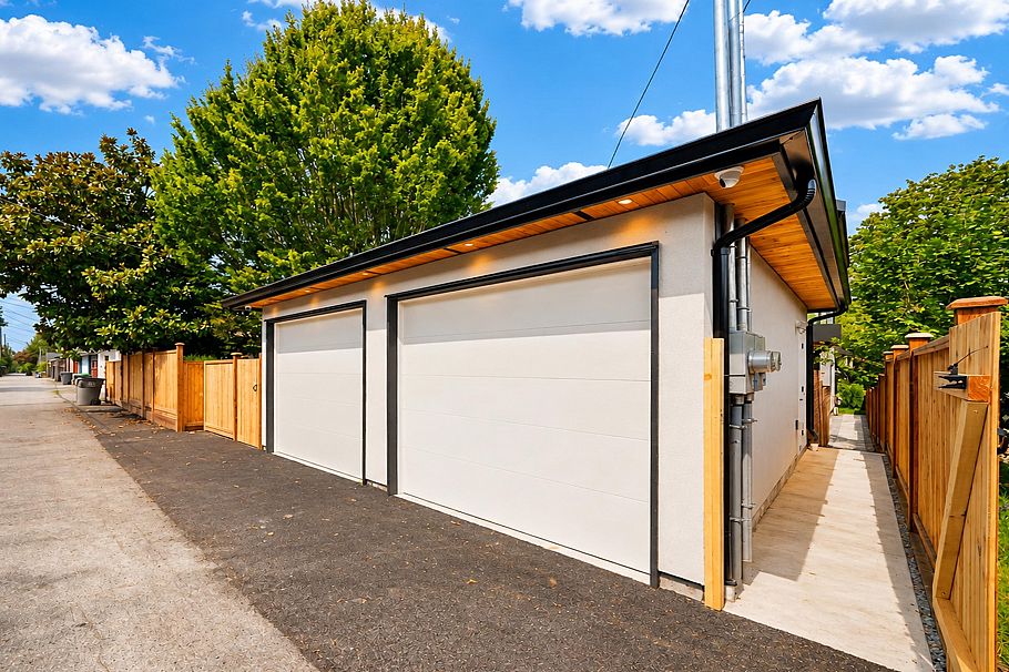 3836 W 21st Avenue Vancouver, BC - 29