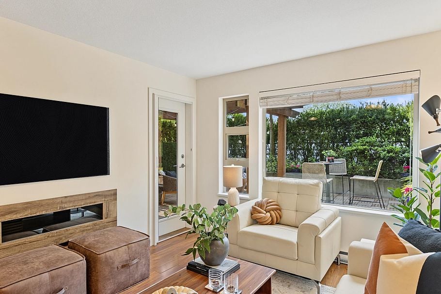 210 1677 Lloyd Avenue North Vancouver, BC - 4
