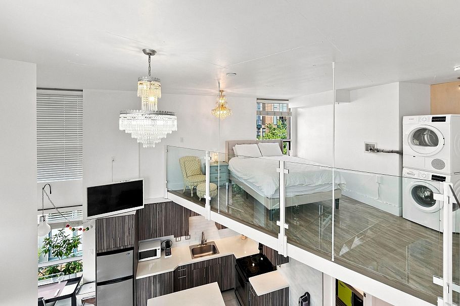 311 1 E Cordova Street Vancouver, BC - 6