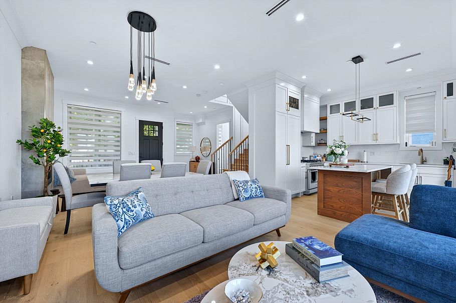 4990 Sherbrooke Street Vancouver, BC - 8