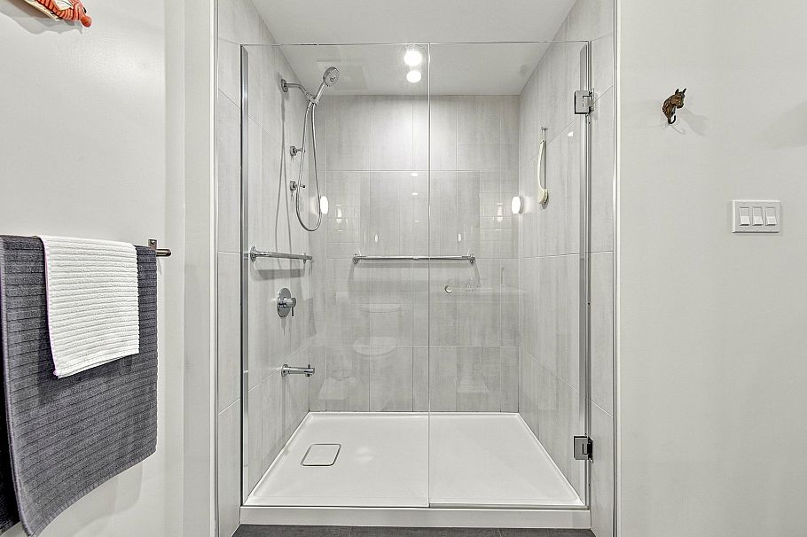 308 1275 Hamilton Street Vancouver, BC - 15