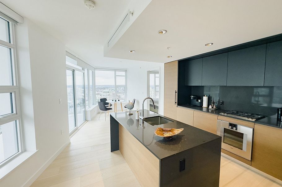 2911 1289 Hornby Street Vancouver, BC - 8