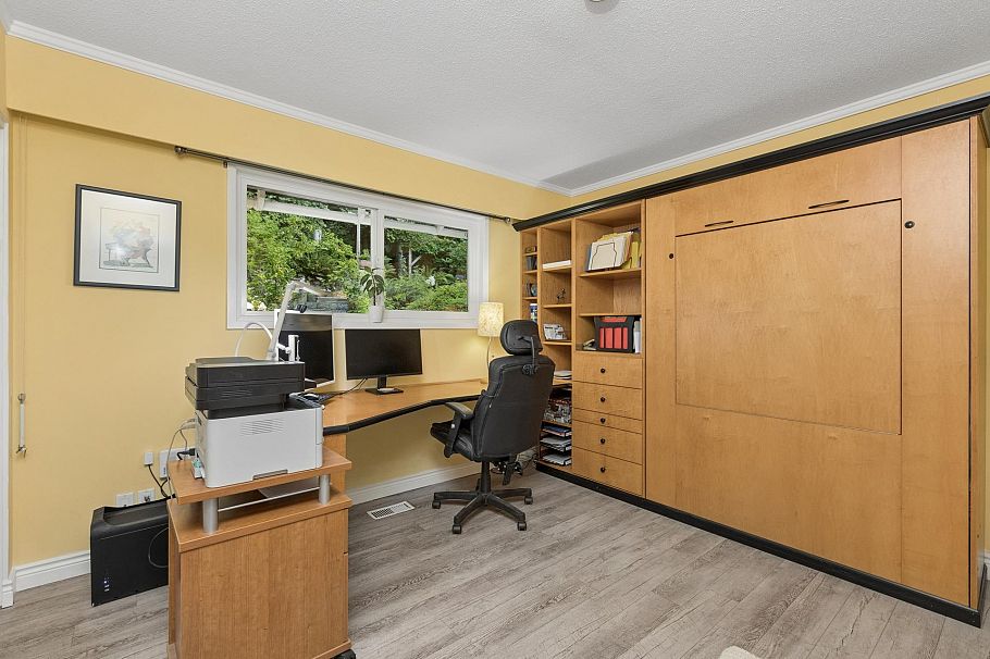 704 Maurelle Court North Vancouver, BC - 21