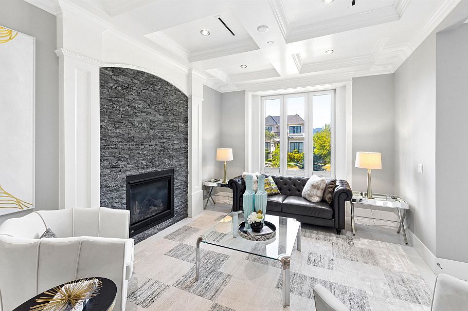 3078 W 20th Avenue Vancouver, BC - 3