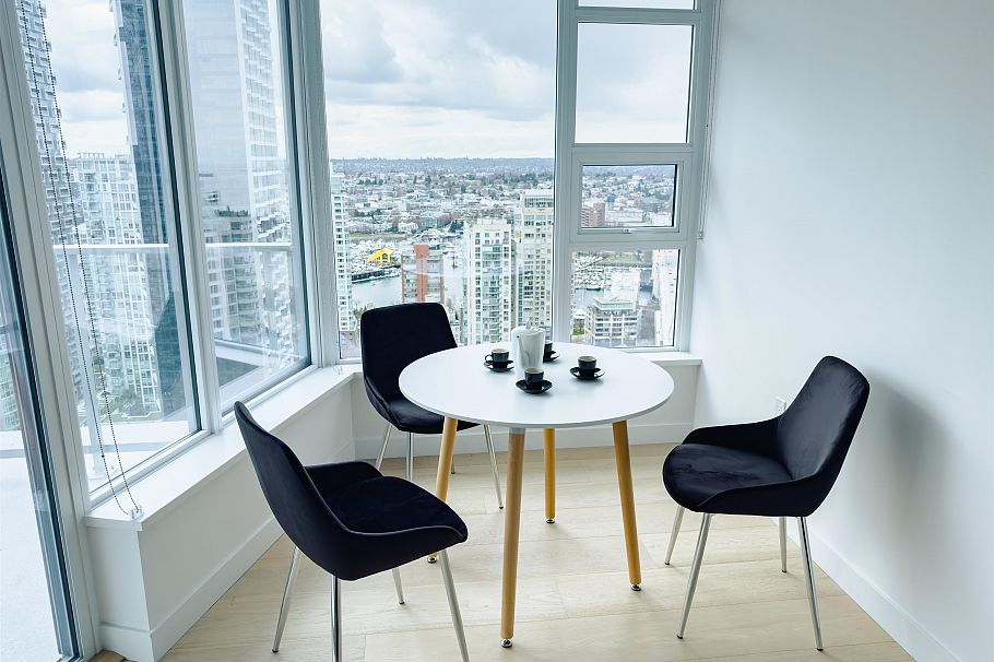2911 1289 Hornby Street Vancouver, BC - 5