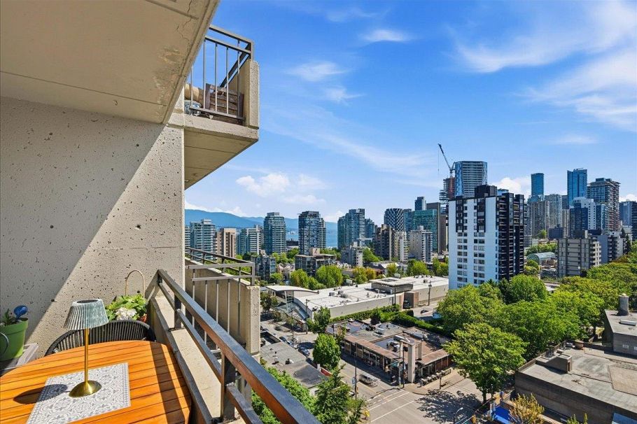 1503 1816 Haro Street Vancouver, BC - 14