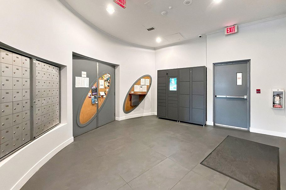 311 1 E Cordova Street Vancouver, BC - 18