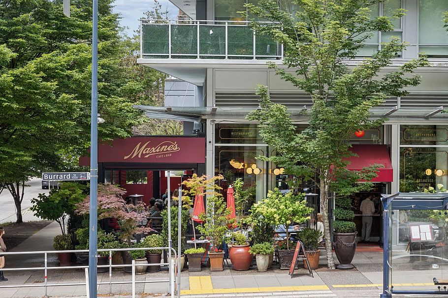 304 1330 Burrard Street Vancouver, BC - 18