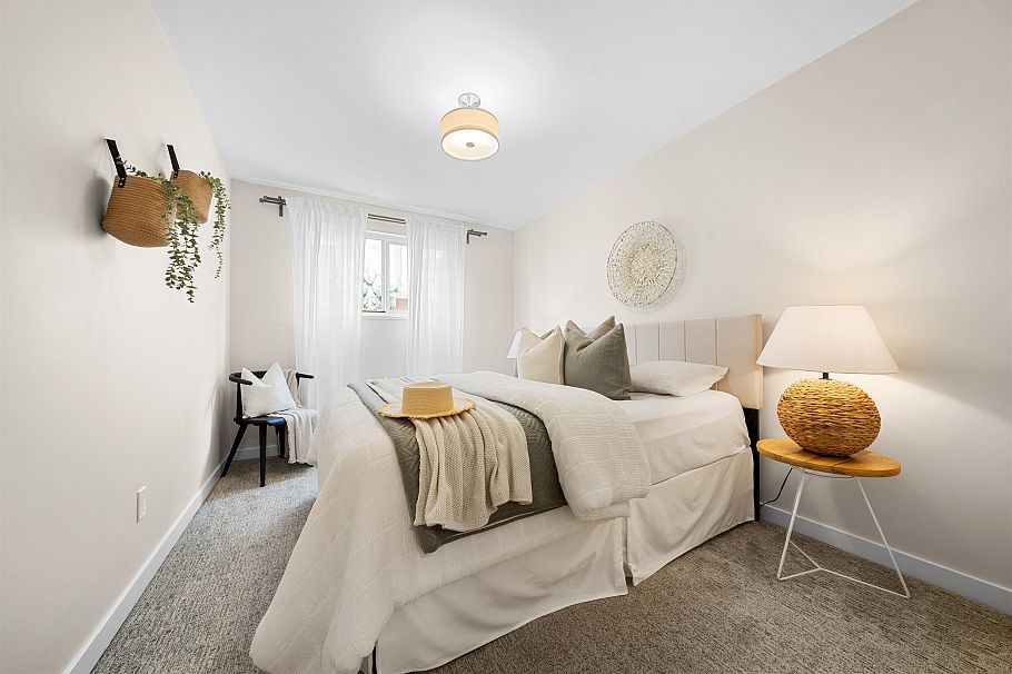 210 2234 W 1st Avenue Vancouver, BC - 3