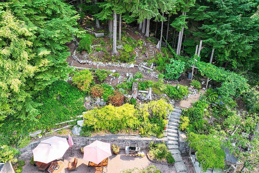 704 Maurelle Court North Vancouver, BC - 37