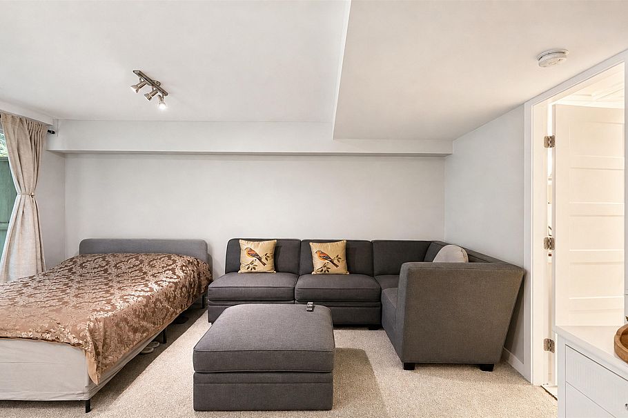 3938 Indian River Drive North Vancouver, BC - 14